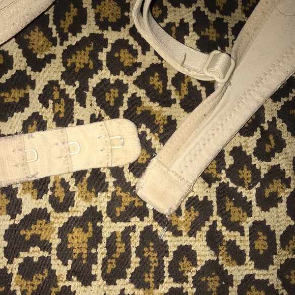 32A Bra Grab - Picture 7 of 10